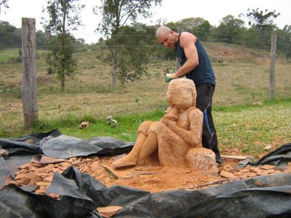 sculpture_made_of_stone