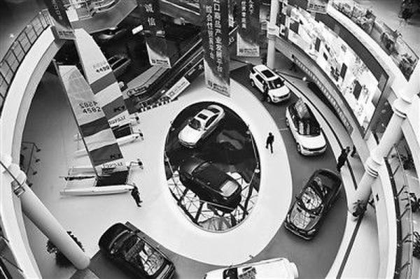 青島汽車口岸僅僅用了兩年時間，躍升為全國第二大平行進口汽車口岸，成為拉動外貿增長的新動力。