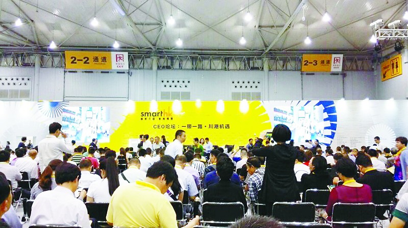 在“十三五”規(guī)劃中特別強(qiáng)調(diào)推動(dòng)創(chuàng)新，以創(chuàng)新為發(fā)展的第一動(dòng)力，聚焦“一帶一路”倡議及相關(guān)機(jī)遇，更明確深化了內(nèi)地與香港的合作前景。