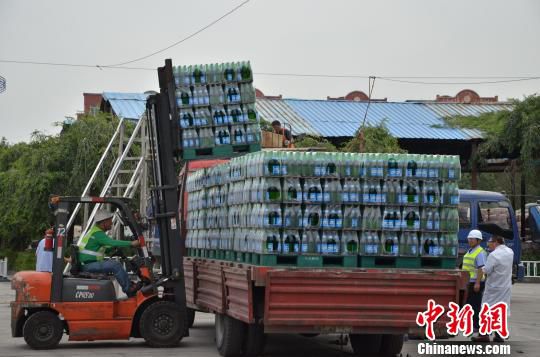 受益“一帶一路”新疆啤酒20年后再度出口哈薩克斯坦