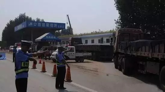 QQ圖片20160927085301.jpg