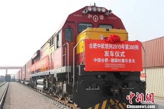 b17eca8065380cd7200d57ec99746d3159828152.jpg