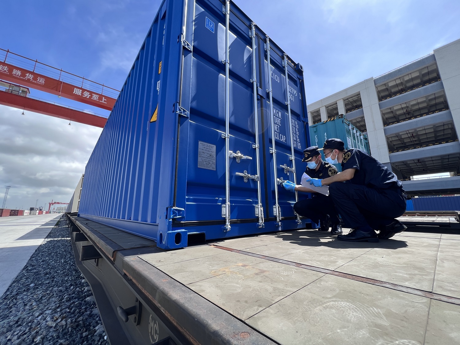 fd863d10-114c-4b8c-868d-1817ec1f1cab.jpg